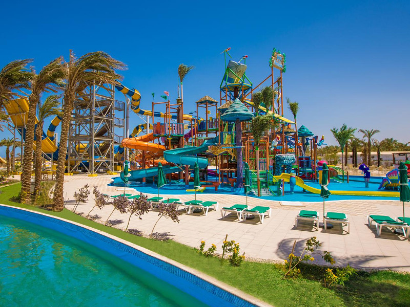 Glijbanen bij Blend Paradise Resort in Egypte