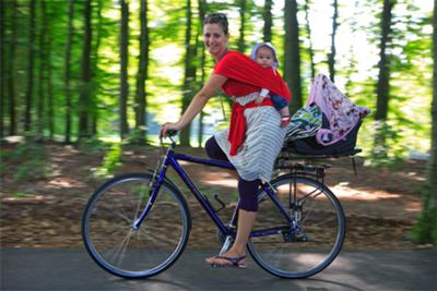 Onrustig condoom Onverschilligheid mijn vrouw en dochter op de fiets