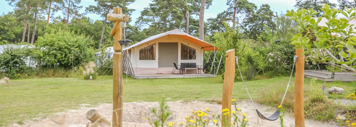 Een fijne safaritent op de Drenthse camping Norgerberg