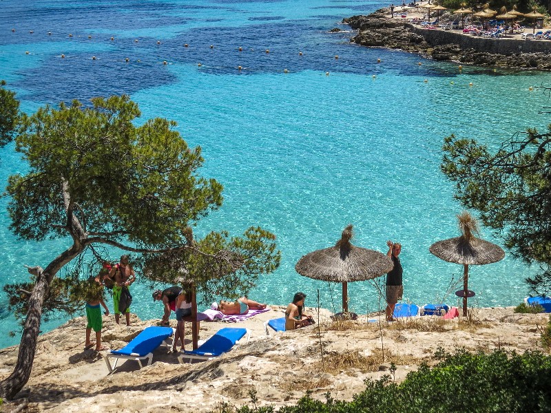 Prachtige strandjes en helderblauw water tijdens onze vakantie op Mallorca in Spanje