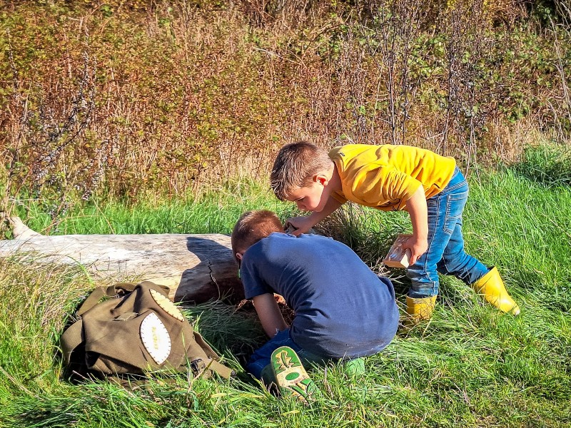 Samen op onderzoek uit met de expeditietas!