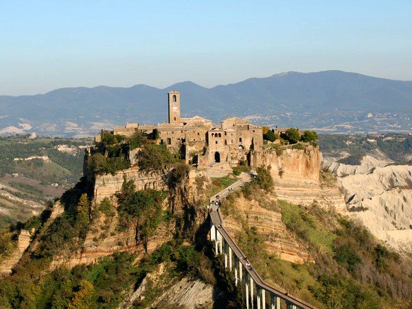 Het prachtige dorp Civita di Bagnoregio