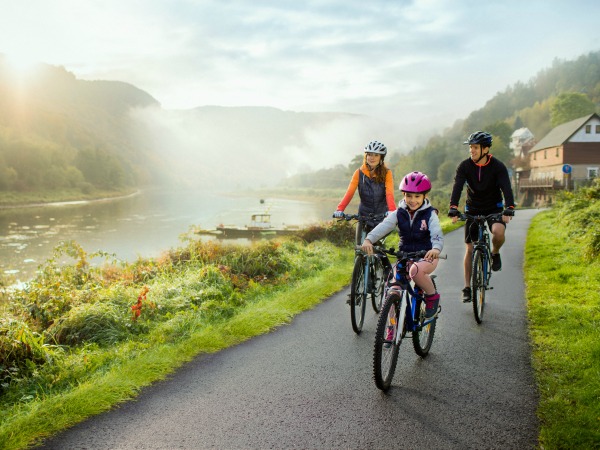 Prachtige fietstocht langs de Elbe