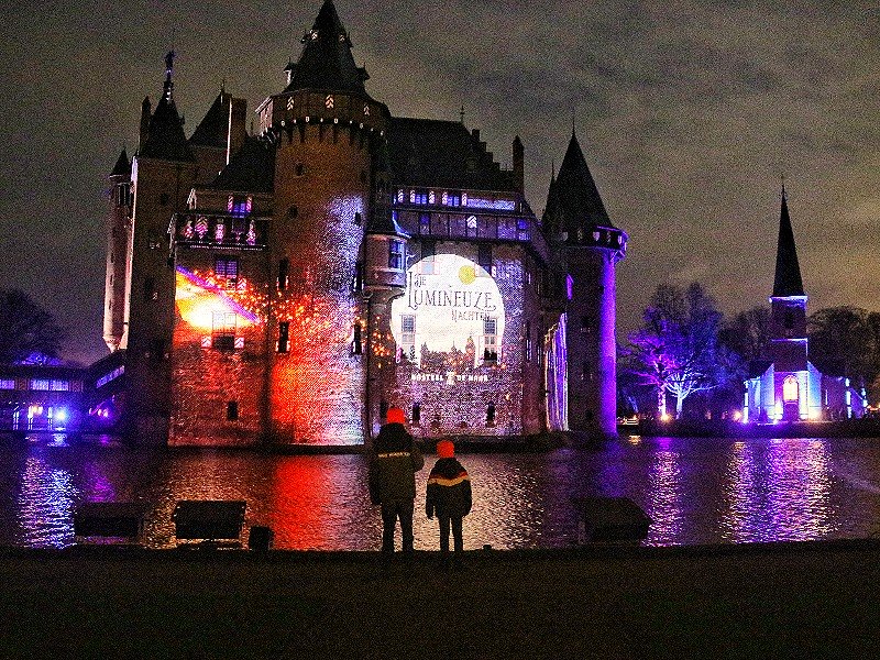 De Lumineuze Nachten bij Kasteel De Haar