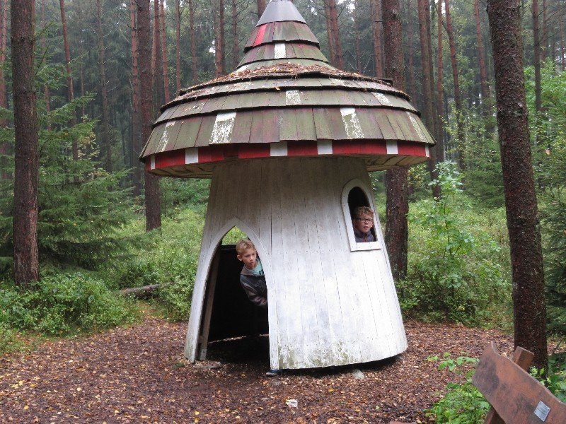 Een kabouterhuisje bij de Sprookjeswandeling