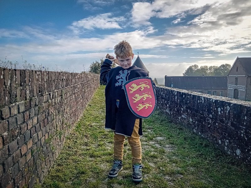 Verkleed als ridder gaan we op ondekkingstocht door de Citadel van Montreuil-sur-Mer