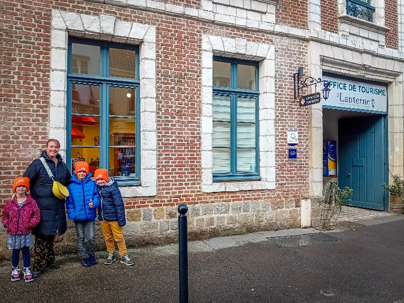 Bij het toeristenbureau van Montreuil-sur-Mer