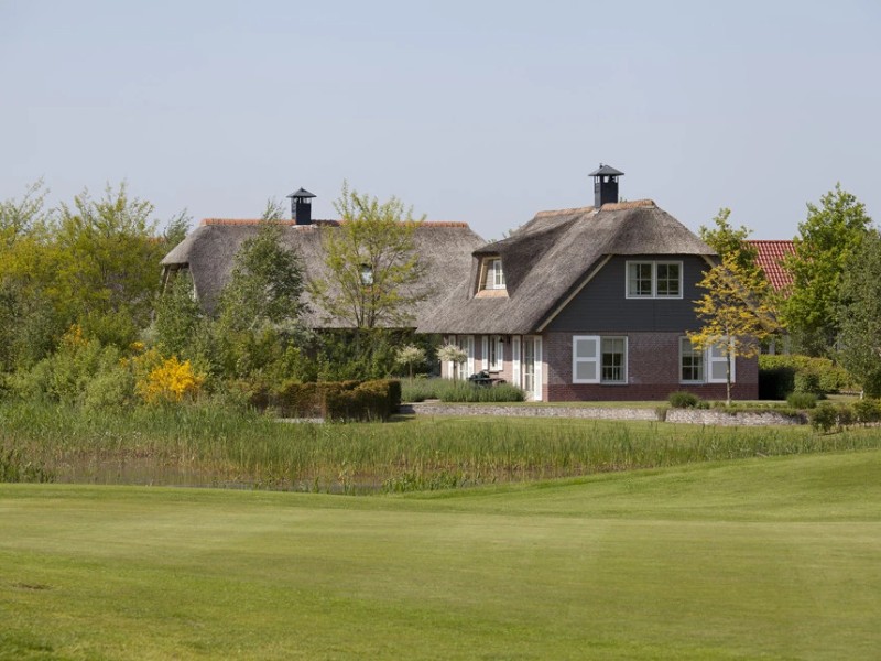 De luxe vakantiehuizen op het Summio vakantiepark de hildenberg in het Drents-Friese Wold